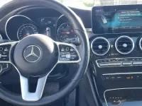 Usado Mercedes C200 160 CV (117 kW) 2019 Negro Familiar