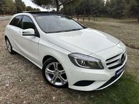 Usado Mercedes A180 Urban 109 CV (80 kW) 2014 Blanco Utilitario