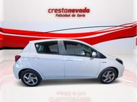 Usado Toyota Yaris Hybrid Active 100 CV (73 kW) 2017 Blanco