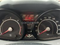 Usado Ford Fiesta Trend 68 CV (50 kW) 2010 Blanco Utilitario