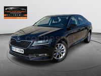 Usado Skoda Superb SportLine 150 CV (110 kW) 2018 Negro Berlina