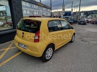 Usado Seat Mii Style 75 CV (55 kW) 2016 Amarillo Utilitario
