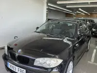 Usado BMW 118 122 CV (89 kW) 2005 Negro Utilitario
