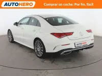 Usado Mercedes CLA200 AMG line 150 CV (110 kW) 2022 Blanco Berlina