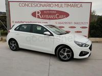 Usado Hyundai i30 116 CV (85 kW) 2021 Blanco Berlina