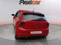 Usado VW Polo R-line 110 CV (80 kW) 2021 Rojo Utilitario