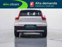 Usado Volvo XC40 Plus 179 CV (131 kW) 2023 Blanco SUV