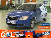 Usado Skoda Fabia 60 CV (44 kW) 2009 Azul Berlina