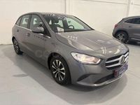 Usado Mercedes B180 116 CV (85 kW) 2020 Gris Monovolumen