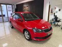 Usado Skoda Fabia Ambition 95 CV (69 kW) 2018 Rojo Utilitario