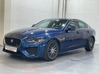 Usado Jaguar XE SE 204 CV (150 kW) 2023 Azul Berlina