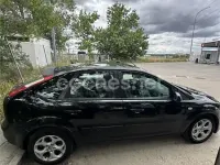 Usado Ford Focus Trend 115 CV (84 kW) 2007 Negro Berlina