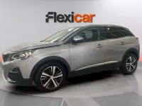 Usado Peugeot 3008 Active 131 CV (96 kW) 2019 Gris SUV