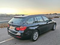 Usado BMW 318 Sport Line 143 CV (105 kW) 2013 Azul Familiar