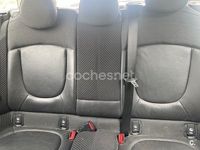 Usado Mini Cooper D Clubman 150 CV (110 kW) 2017 Gris / plata Familiar