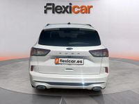 Usado Ford Kuga ST-Line X 150 CV (110 kW) 2022 Blanco SUV