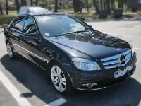 Usado Mercedes C200 Avantgarde Edition 136 CV (100 kW) 2010 Negro Berlina