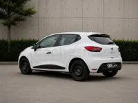 Usado Renault Clio IV Business 75 CV (55 kW) 2019 Blanco Berlina
