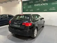 Usado Audi A3 Sportback Ambiente 115 CV (84 kW) 2006 Azul Utilitario