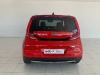 Usado Kia Soul EV 150 kW (204 CV) 2021 Rojo SUV