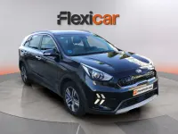 Usado Kia Niro 141 CV (103 kW) 2021 Azul SUV