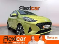 Usado Hyundai i10 67 CV (49 kW) 2024 Verde Utilitario