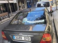 Usado Toyota Corolla Sol 110 CV (80 kW) 2006 Gris / plata Berlina