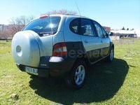 Usado Renault Scénic Privilege 120 CV (88 kW) 2003 Beige Monovolumen