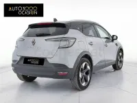 Usado Renault Captur Techno 100 CV (73 kW) 2025 Gris / plata SUV