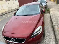 Usado Volvo V40 Momentum 120 CV (88 kW) 2017 Granate Berlina