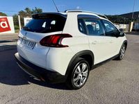 Usado Peugeot 2008 Allure 131 CV (96 kW) 2019 Blanco SUV