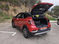 Usado Renault Captur Techno 140 CV (102 kW) 2022 Granate SUV