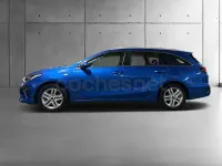 Usado Kia Ceed 120 CV (88 kW) 2023 Azul Utilitario