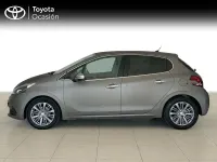Usado Peugeot 208 GT-line 110 CV (80 kW) 2015 Gris / plata Utilitario