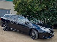 Usado Toyota Avensis Advance 143 CV (105 kW) 2017 Negro Familiar