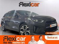 Usado Kia Ceed GT-Line 141 CV (103 kW) 2021 Gris Utilitario