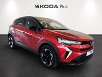 Usado Renault Captur Techno 100 CV (73 kW) 2025 Rojo SUV