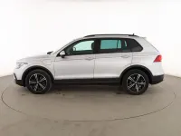 Usado VW Tiguan Life 245 CV (180 kW) 2022 Gris SUV