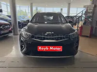 Usado Kia Stonic 100 CV (73 kW) 2023 Azul SUV