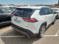 Usado Toyota RAV4 Advance 218 CV (160 kW) 2021 Blanco SUV