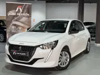 Usado Peugeot 208 Active 102 CV (75 kW) 2023 Blanco Utilitario
