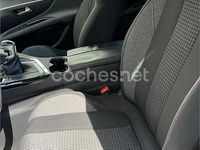 Usado Peugeot 3008 Allure 120 CV (88 kW) 2017 Negro SUV