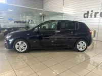 Usado Peugeot 308 Active 100 CV (73 kW) 2016 Azul Berlina