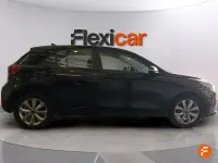 Usado Kia Rio 84 CV (61 kW) 2023 Negro