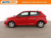 Usado Skoda Fabia Ambition 110 CV (80 kW) 2017 Rojo Berlina