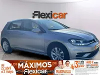 Usado VW Golf VII Advance 116 HP (85 kW) 2020 Cinzento Citadino