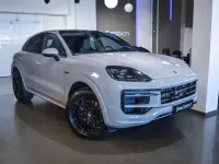 Nuevo Porsche Cayenne 470 CV (345 kW) 2025 Gris / plata SUV