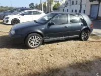 Usado VW Golf IV Highline 102 CV (75 kW) 2003 Negro Berlina