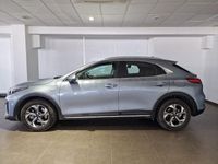 Usado Kia XCeed 101 CV (74 kW) 2025 Gris SUV