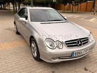 Usado Mercedes CLK270 Avantgarde 170 CV (125 kW) 2004 Gris / plata Coupe
